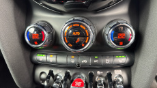 MINI Hatchback 1.5 Cooper Exclusive 3dr Auto Petrol Hatchback